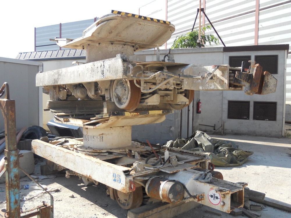 segment_wagon_turning_2
